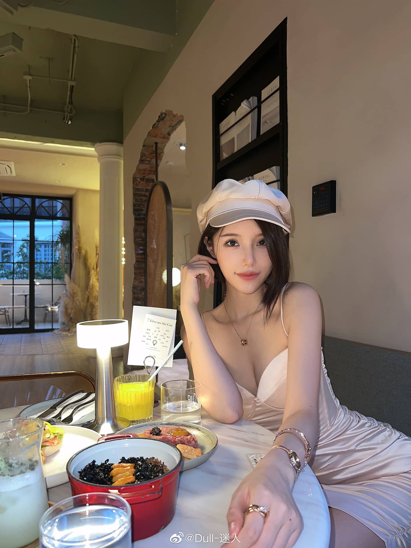 抖音 脸红mm 10套 微密圈写真图集视频下载 偶像派2060插图6 抖音 脸红mm 10套 微密圈写真图集视频下载 偶像派2060插图6
