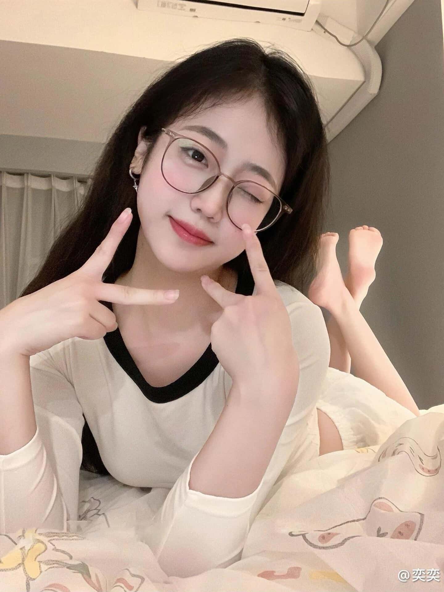 抖音 奕奕jiojio 3套 微密圈写真图集 视频下载 偶像派2074插图4 抖音 奕奕jiojio 3套 微密圈写真图集 视频下载 偶像派2074插图4
