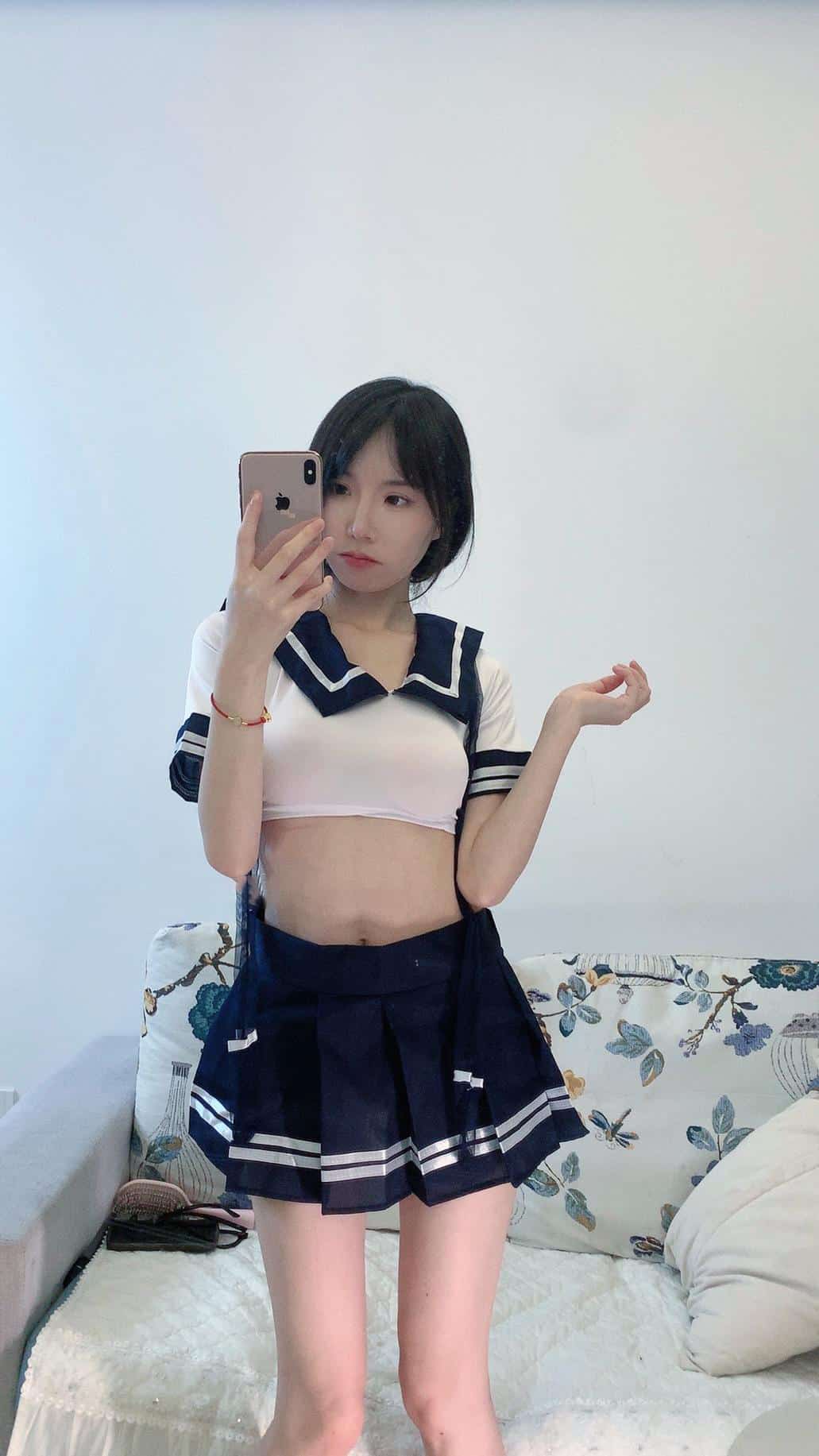 抖音 智桃lucky(任智桃) 31套 微密圈写真图集视频下载 偶像派2090插图1 抖音 智桃lucky(任智桃) 31套 微密圈写真图集视频下载 偶像派2090插图1