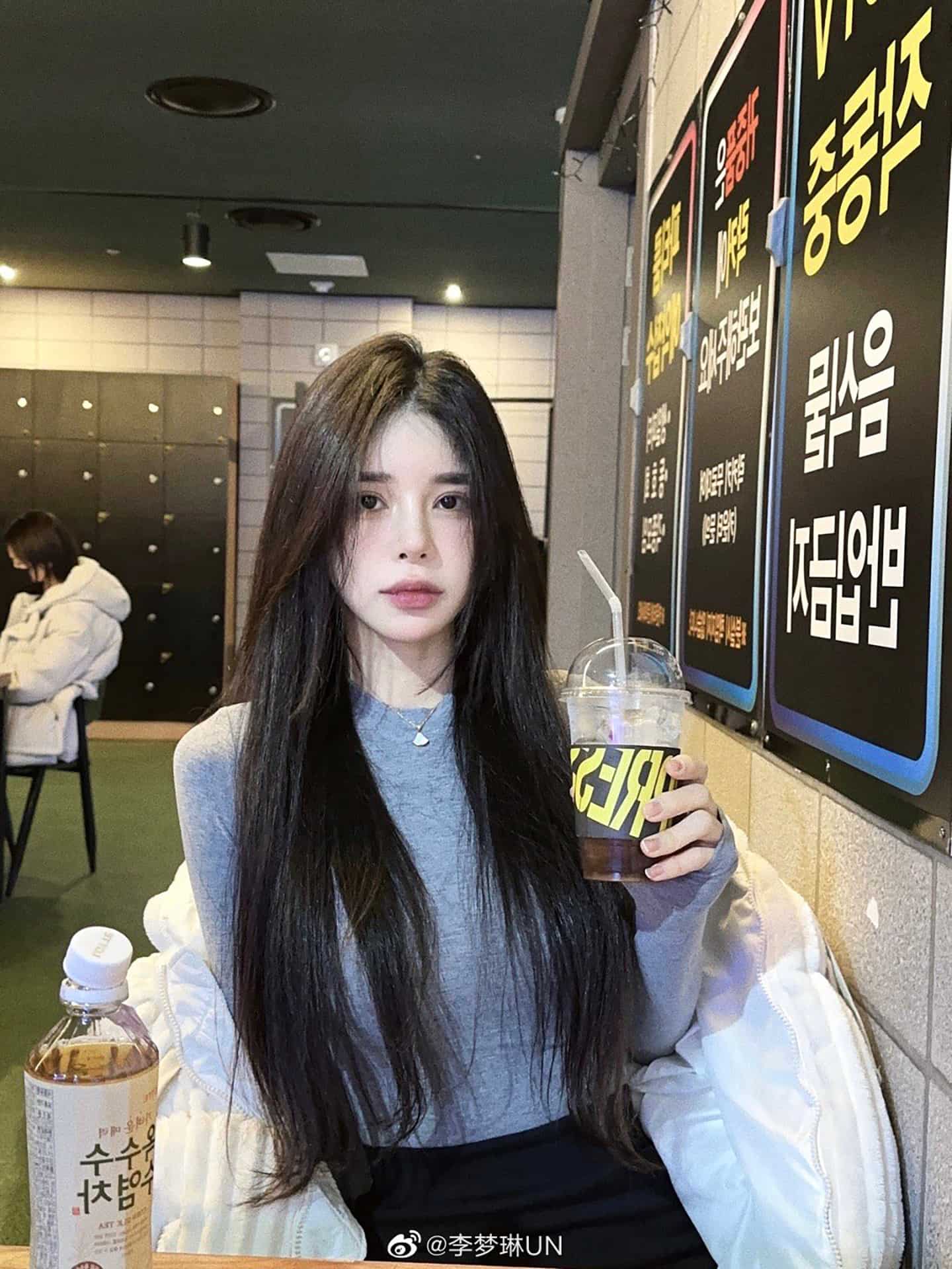 抖音 李梦琳UN 27套 微密圈写真图集视频下载 偶像派2098插图1 抖音 李梦琳UN 27套 微密圈写真图集视频下载 偶像派2098插图1