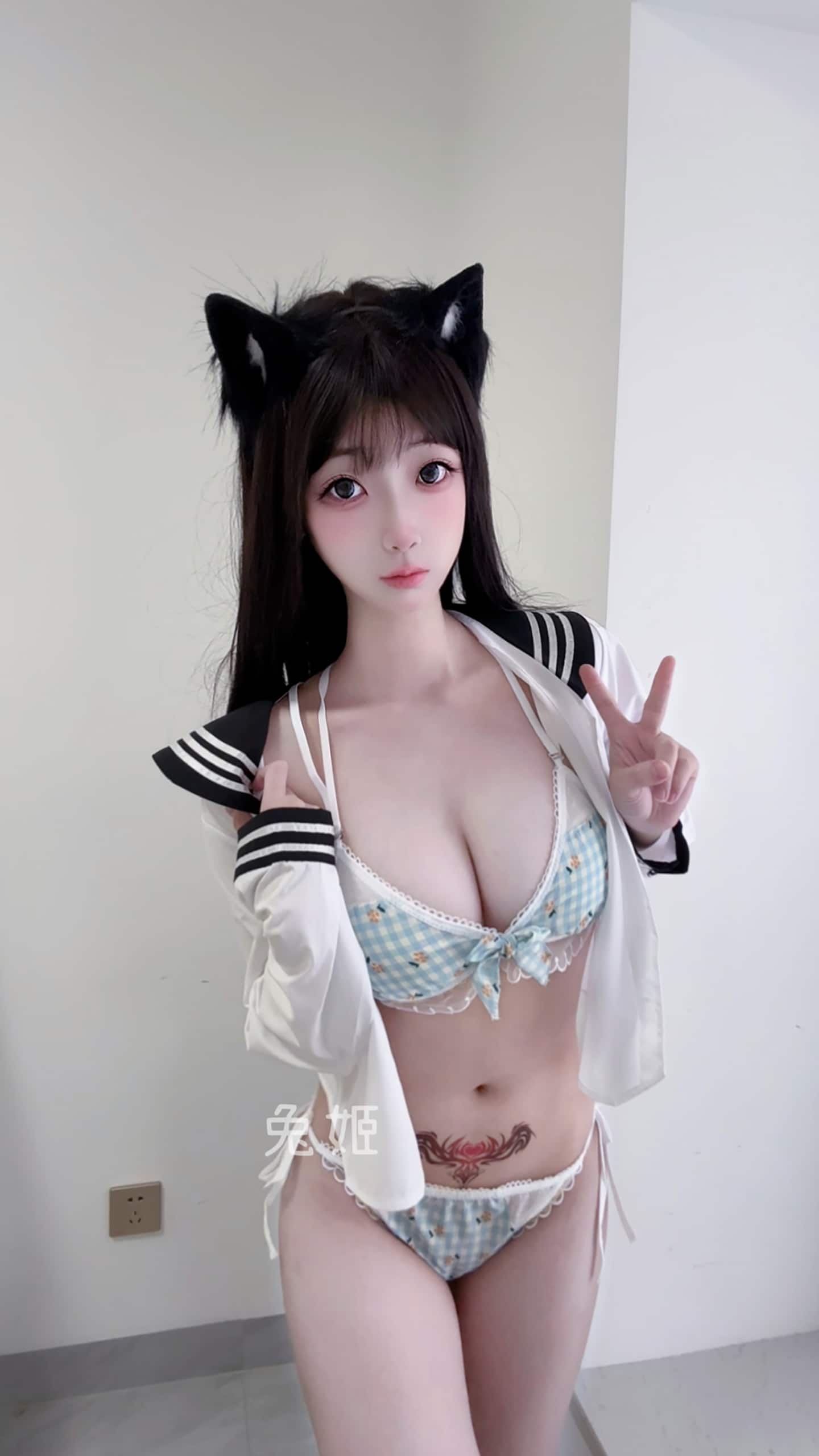 奶芙(兔叽兔姬) 4套 全套写真图集视频下载 偶像派1912插图3