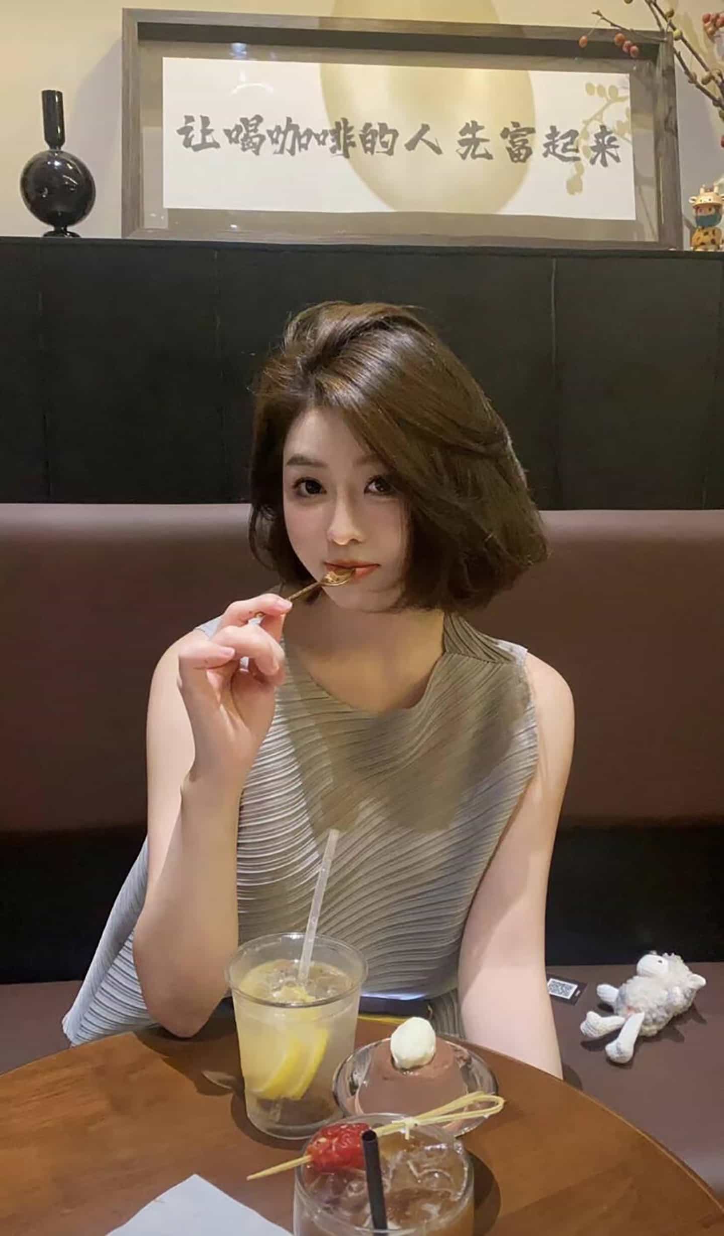 手什么葵 3套 岛遇写真图集视频下载 偶像派2178插图2 手什么葵 3套 岛遇写真图集视频下载 偶像派2178插图2