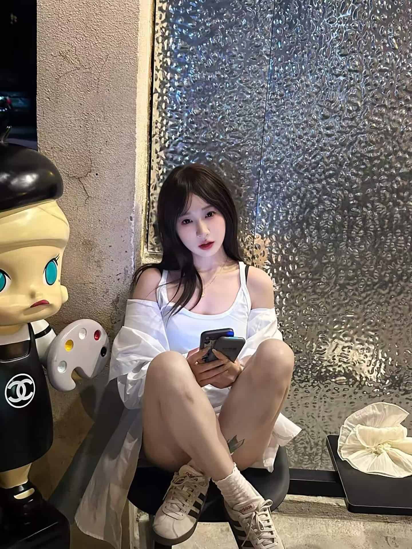 抖音 _管管我啦11 1套 岛遇写真图集视频下载 偶像派2210插图4