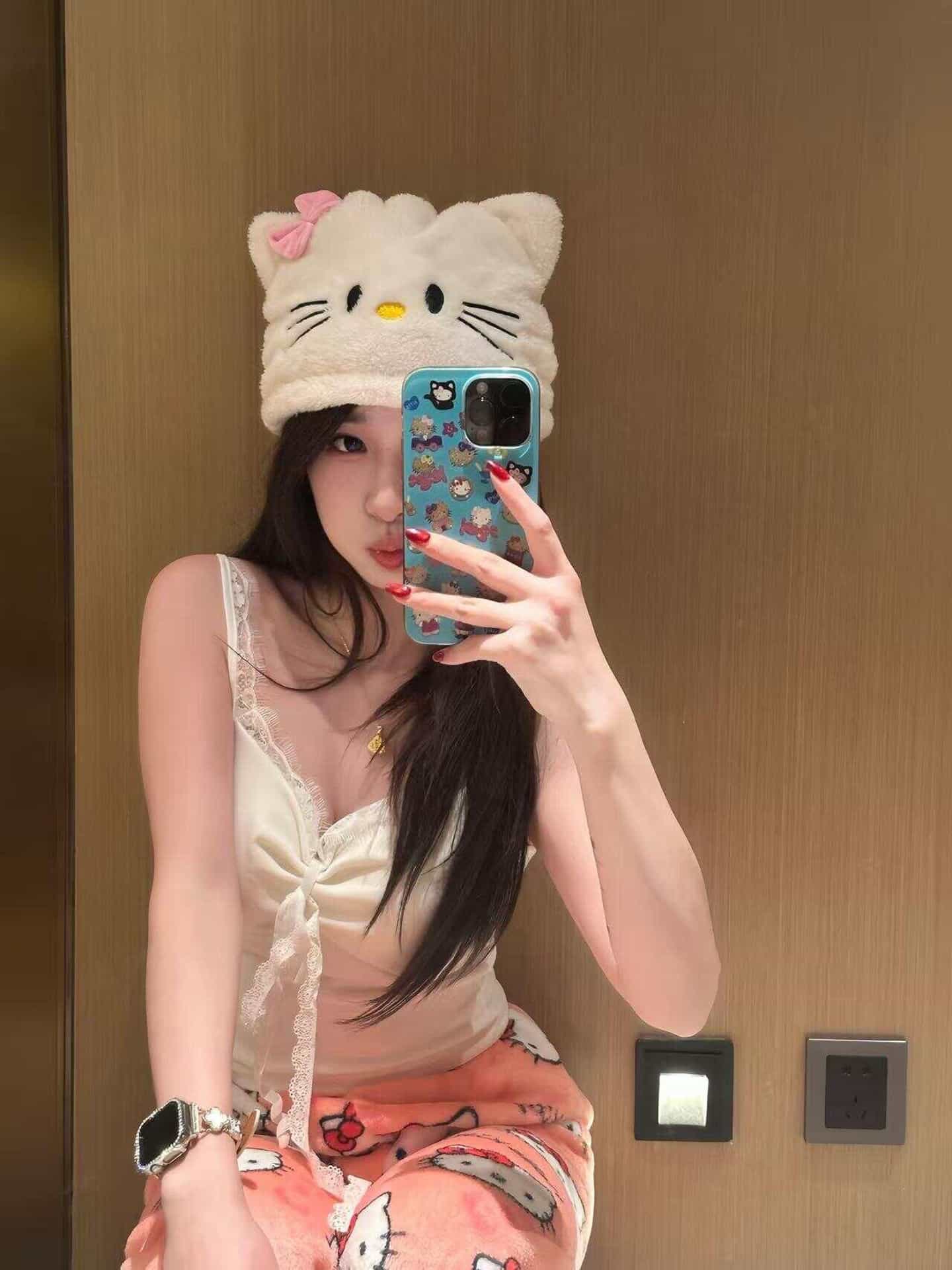 抖音 _管管我啦11 1套 岛遇写真图集视频下载 偶像派2210插图1