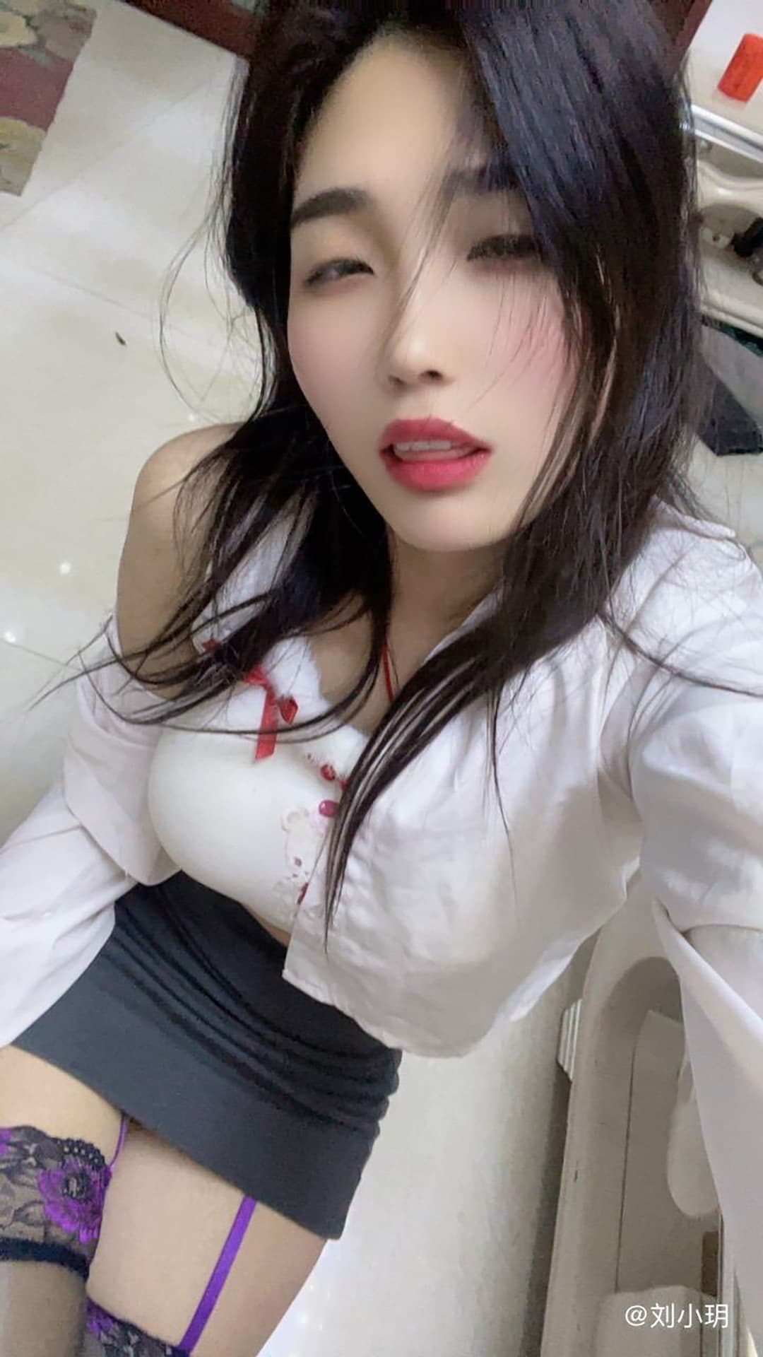 刘小玥 7套 微密圈写真图集视频下载 偶像派2537插图1 刘小玥 7套 微密圈写真图集视频下载 偶像派2537插图1