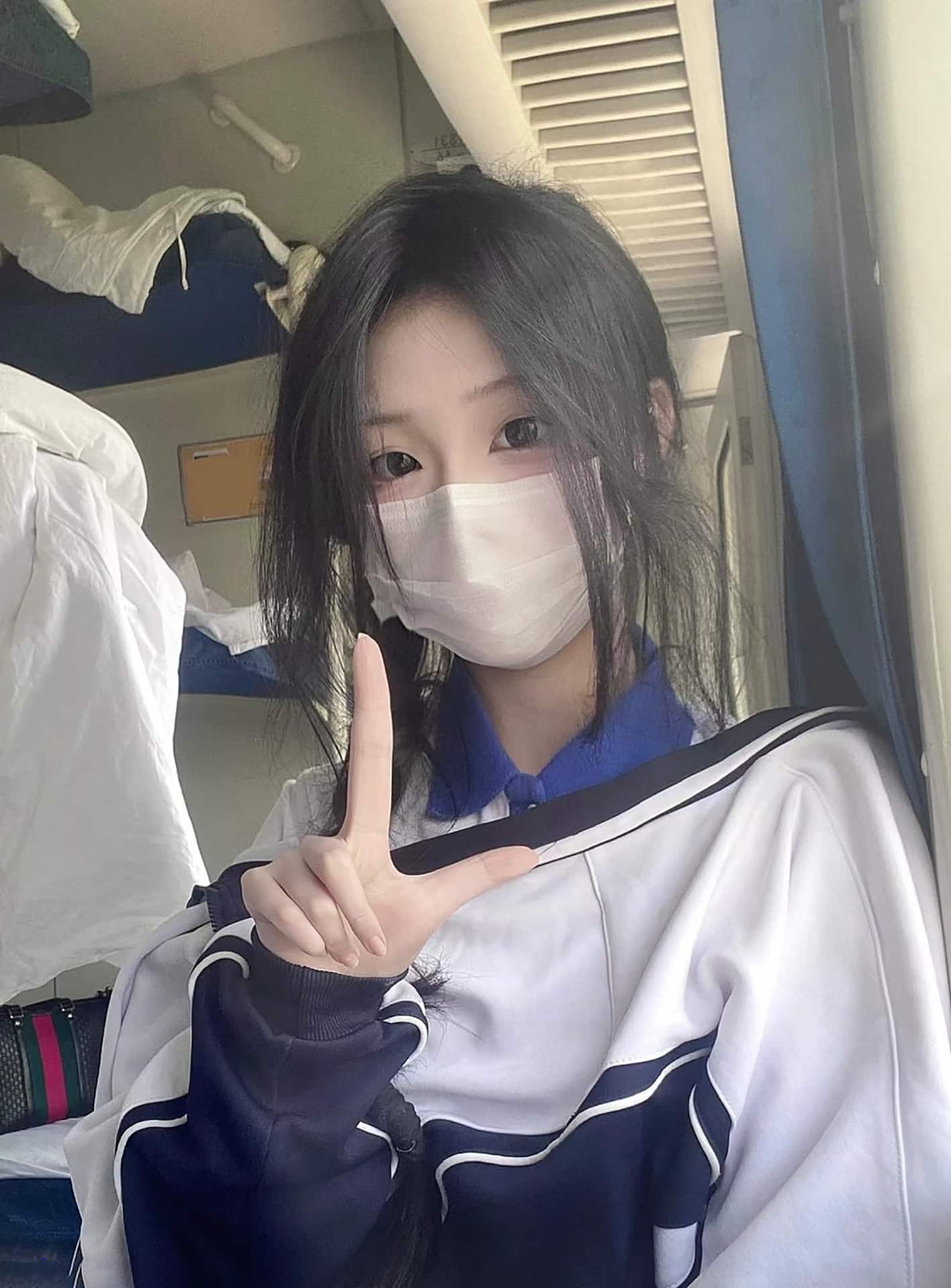 美女足控脚模面试 61套 全套写真图集视频下载 偶像派2598插图4 美女足控脚模面试 61套 全套写真图集视频下载 偶像派2598插图4